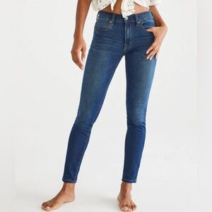 Aeropostale‎ | Seriously Stretchy High-Rise Jeggings- Medium Wash